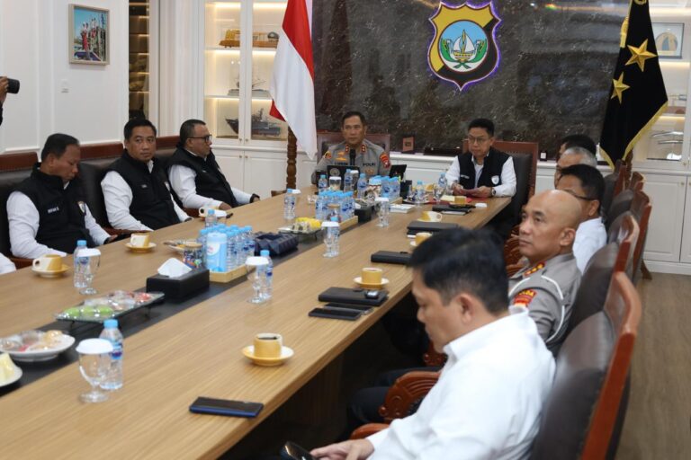 WhatsApp Image 2025-12-08 at 14.54.33_2983a657