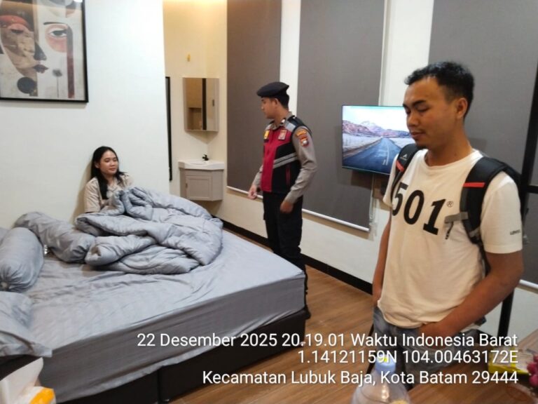 WhatsApp Image 2025-12-23 at 14.29.00_7064d3ff