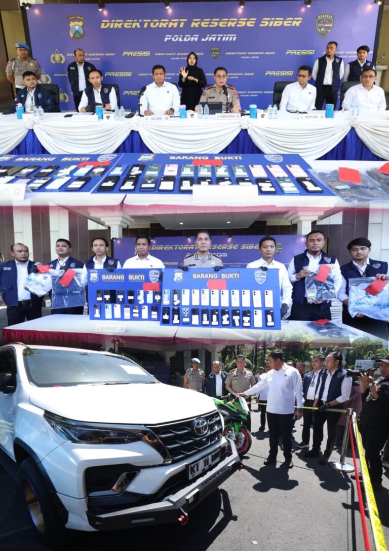 1000822678